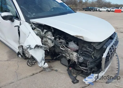 2023 Audi Q3 Premium 45 Tfsi S Line Quattro Tiptronic z USA, uszkodzony, nr VIN WA1DECF3XP1121963